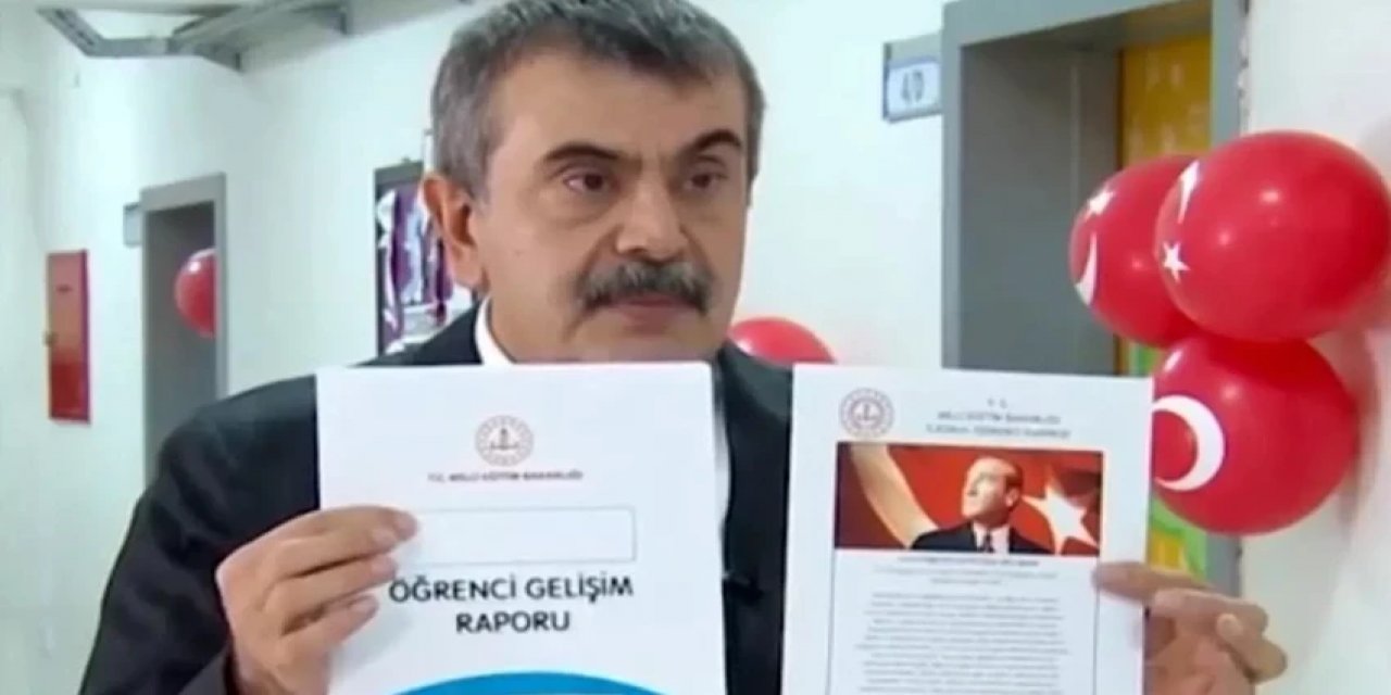 MEB Geri Adım Attı: Atatürk Ve İstiklal Marşı Karnelere Geri Döndü