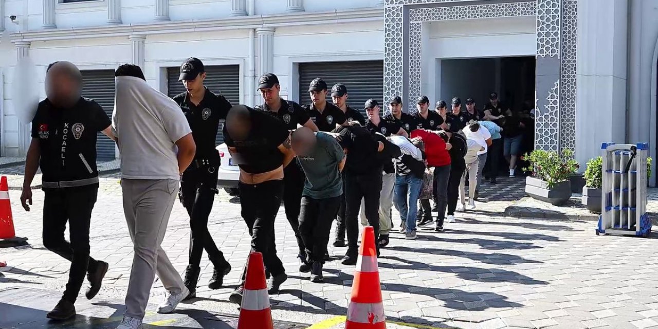 Fuhuş Operasyonunda 21 Gözaltı, 14 Tutuklama