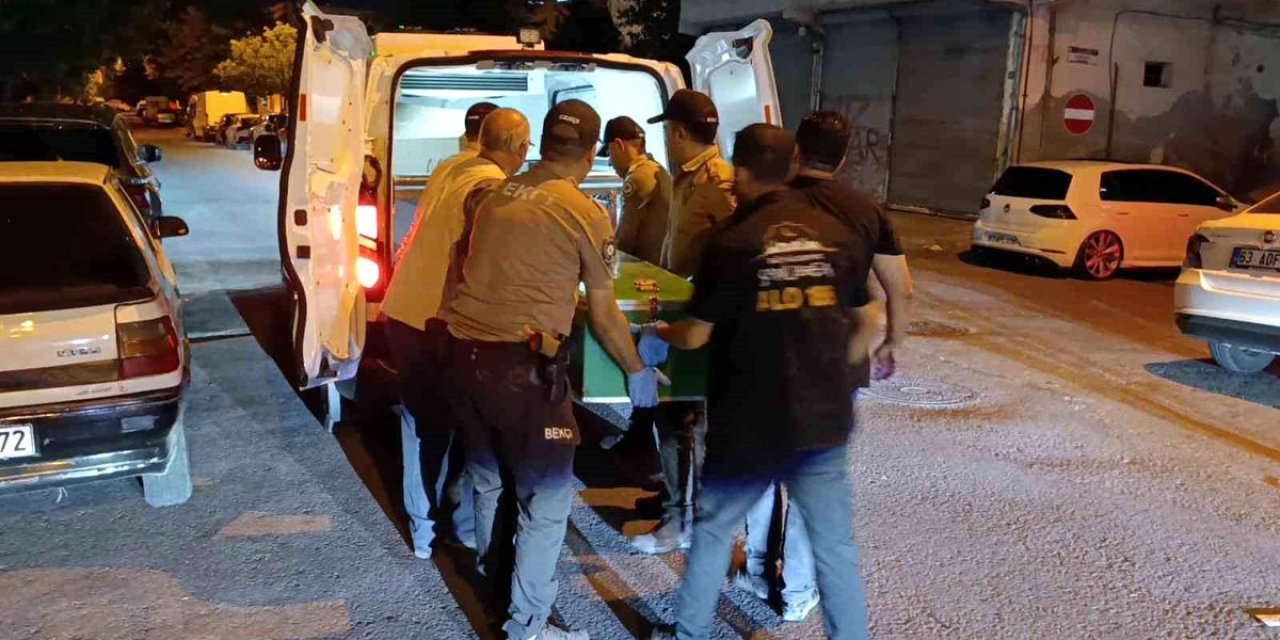 Şanlıurfa'da Yaşlı Adam Evinde Vuruldu