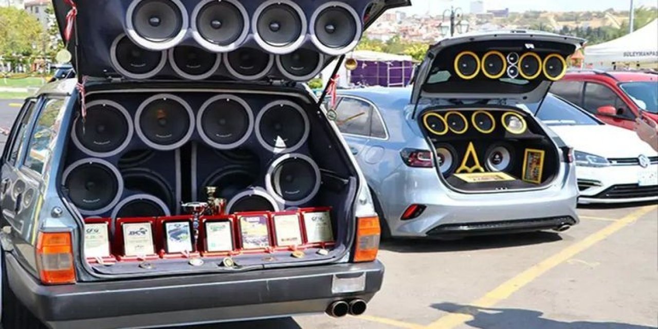 Arabalardaki Ses Sistemlerine "Müzik Keyfi" Standardı Geliyor