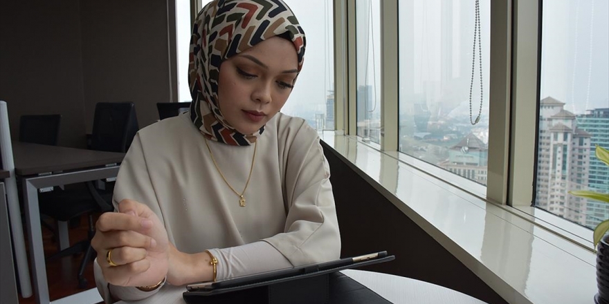 Malezyalı Moda Tasarımcısı Nurzulaikha: Türk Dizilerinde Aile Ve Komşuluk İlişkileri İyi İşleniyor