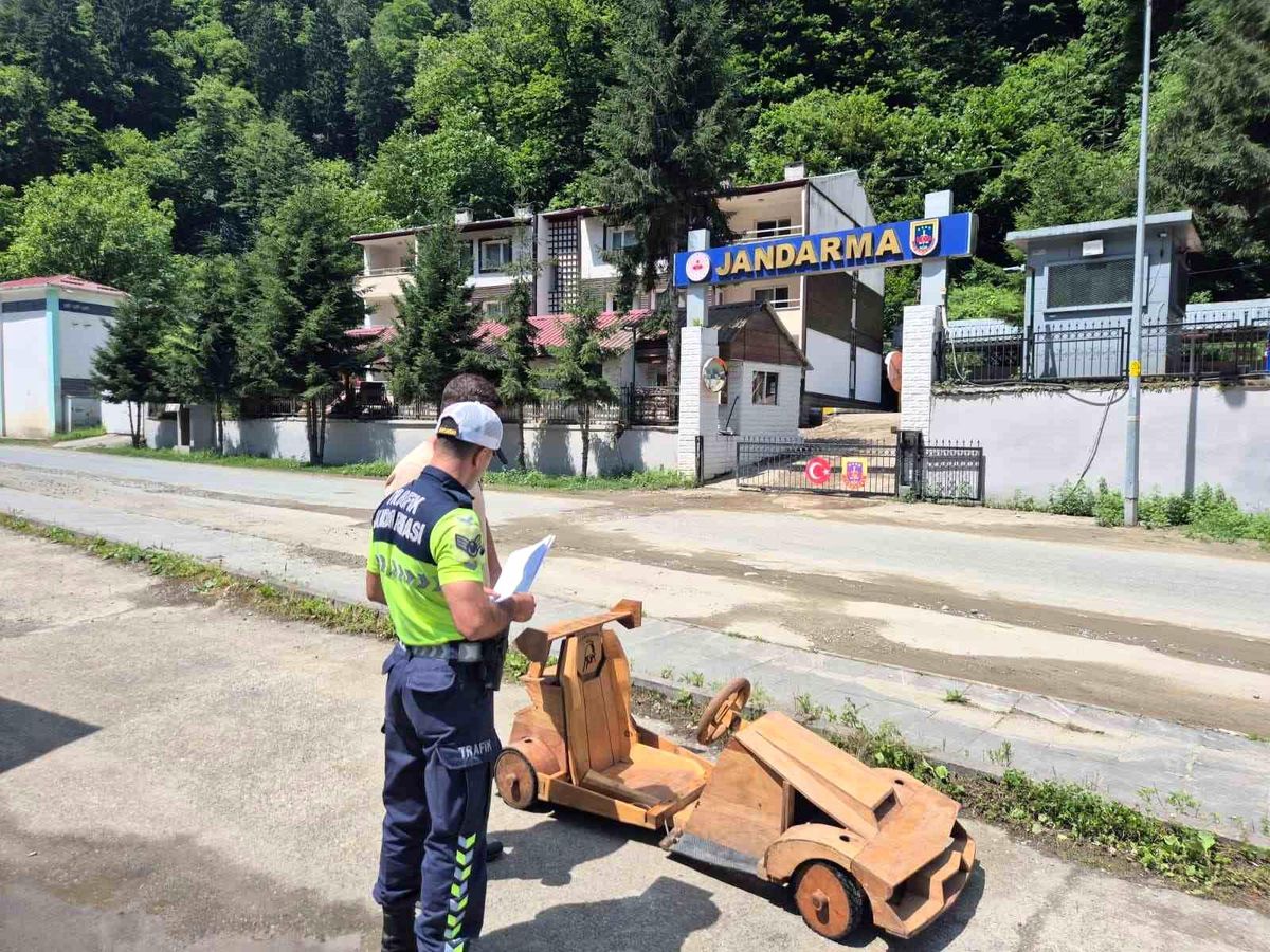 Ayder Yaylası'ndaki Ahşap Araca El Konuldu