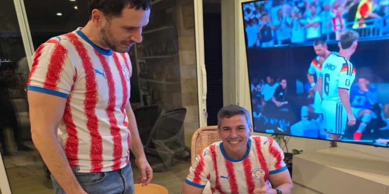 Almanya'yı Eleyen Paraguay'da Resmi Tatil İlan Edildi
