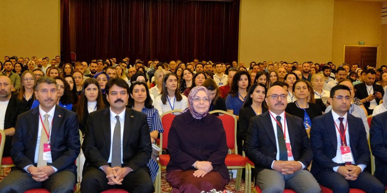 Yurt Dışında Görev Yapacak Öğretmenlerin Eğitimleri Başladı