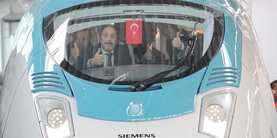Siemens'in Ürettiği YHT Setlerinin İlki 22 Kasım'da Yola Çıkacak