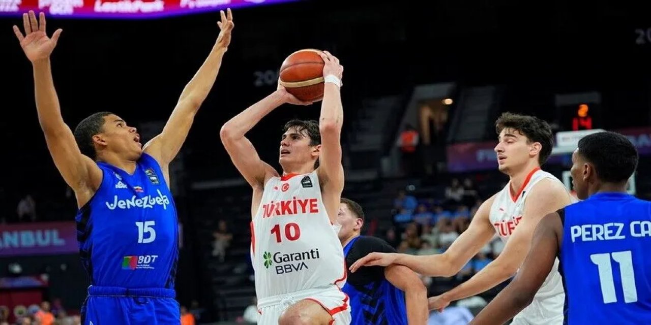 Basketbol Fıba 17 Yaş Altı Dünya Kupası'nda Türkiye Çeyrek Finale Yükseldi