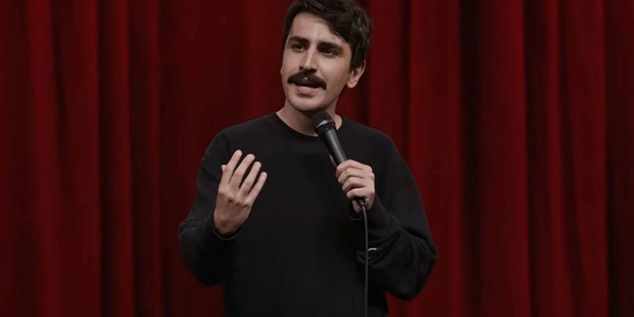 Komedyen Deniz Göktaş Havaalanında Gözaltına Alındı