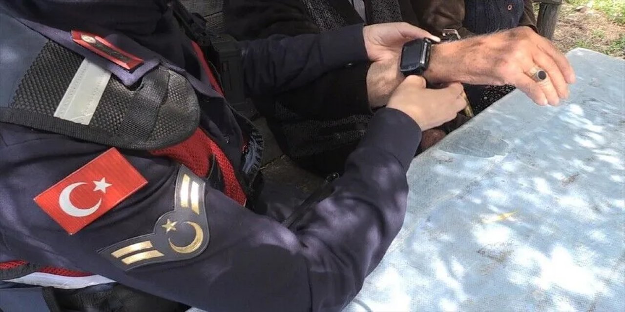 Jandarmanın Akıllı Saat Uygulaması Kaybolma Vakalarında Hayat Kurtarıyor