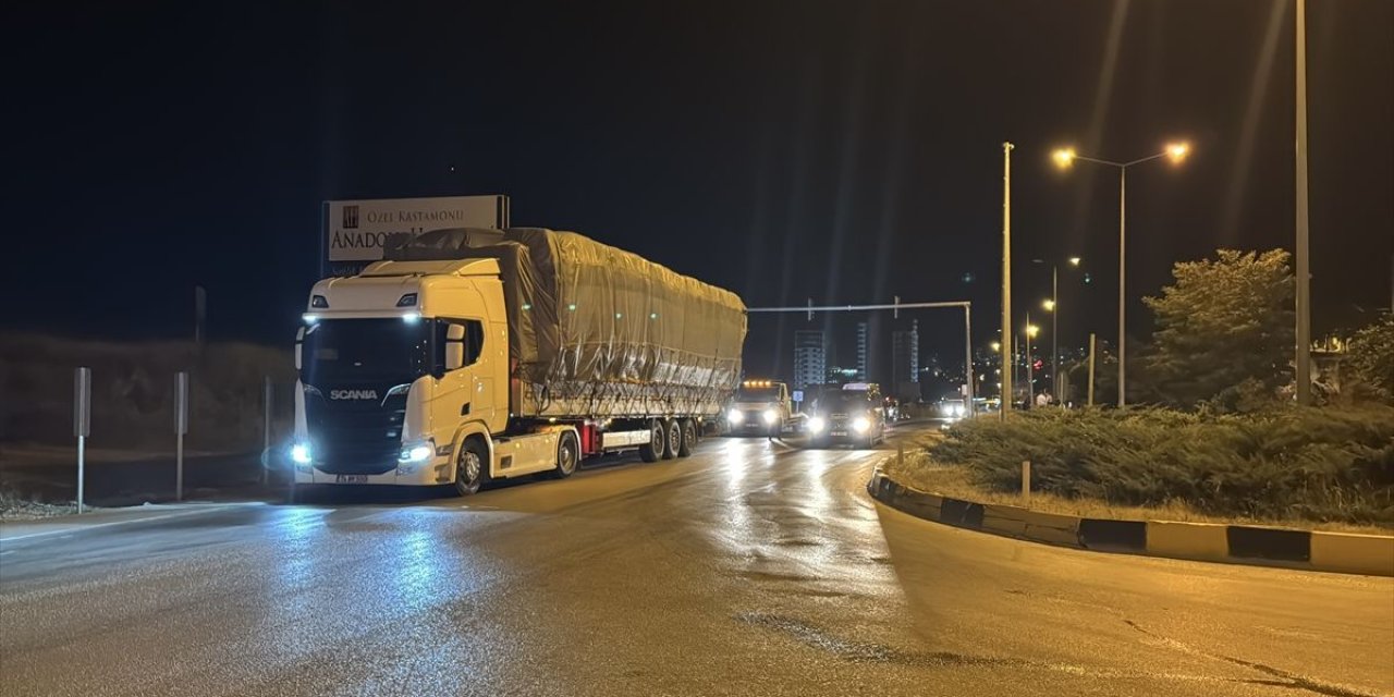 Kastamonu'da Tırla Çarpışma: 5 Yaralı