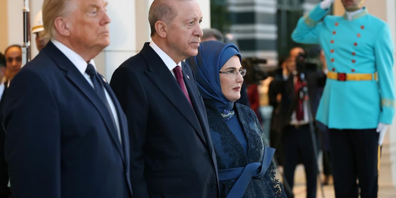Trump Resepsiyon Yemeğine 10 Üzerinden 12 Puan Verdi