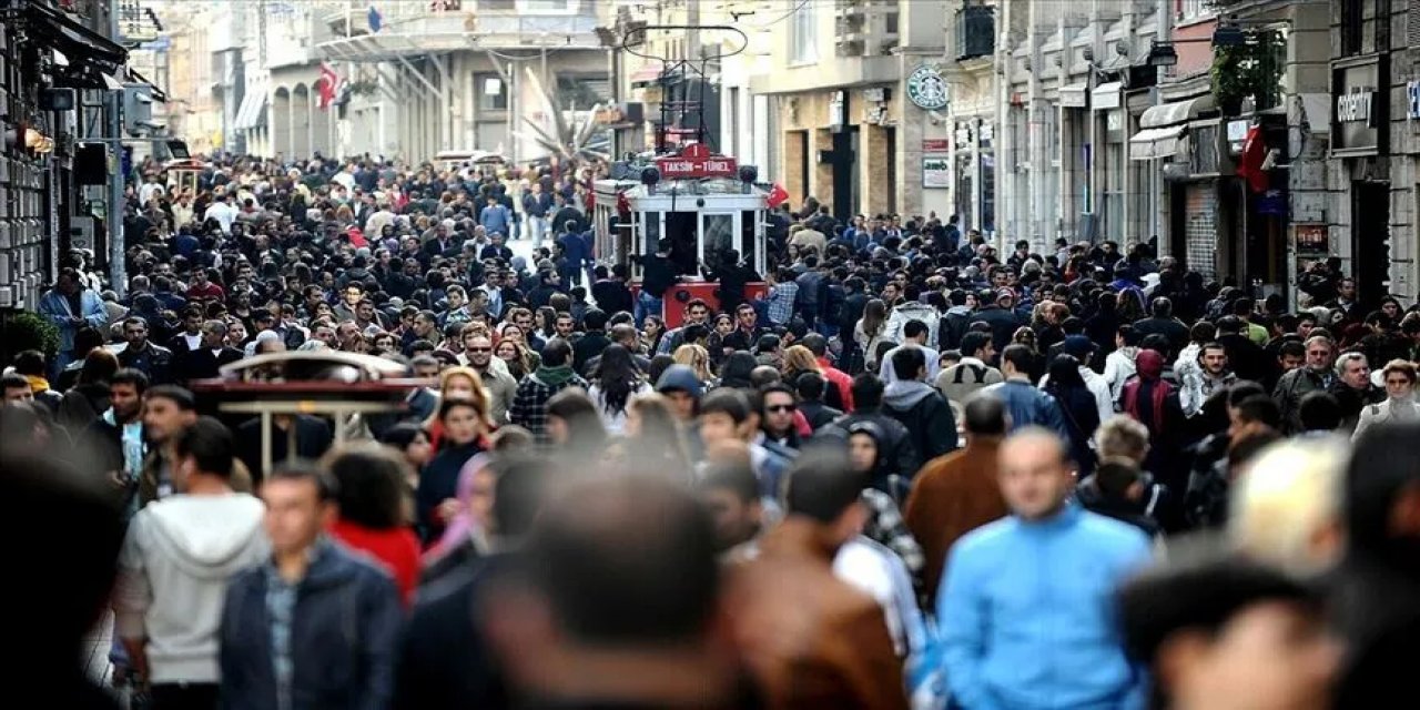 Türkiye, 86 Milyon 92 Bin 168 Kişiyle Nüfus Büyüklüğüne Göre 194 Ülke Arasında 18'inci Sırada Yer Aldı