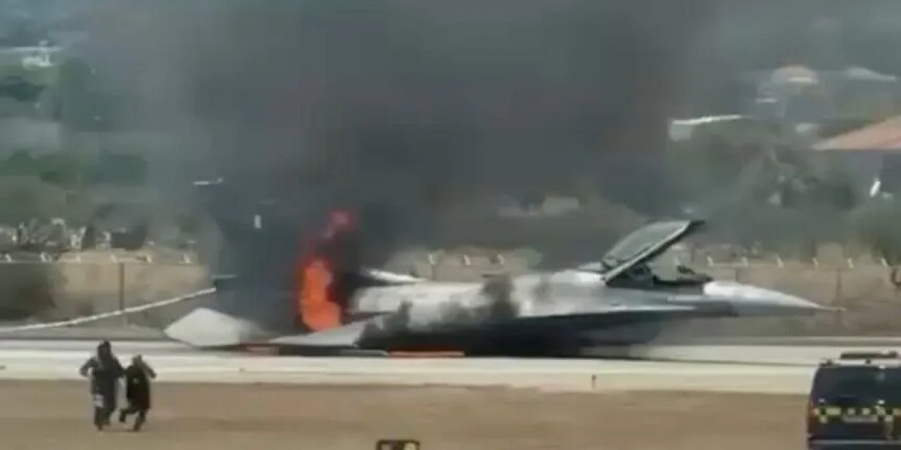 Yunanistan'da Bir F-16 Savaş Uçağı Arıza Nedeniyle Zorunlu İniş Yaptı