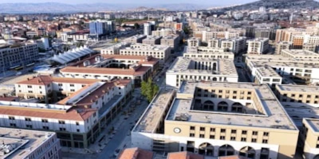 Murat Kurum'dan 'Malatya Bakırcılar Çarşısı' Paylaşımı