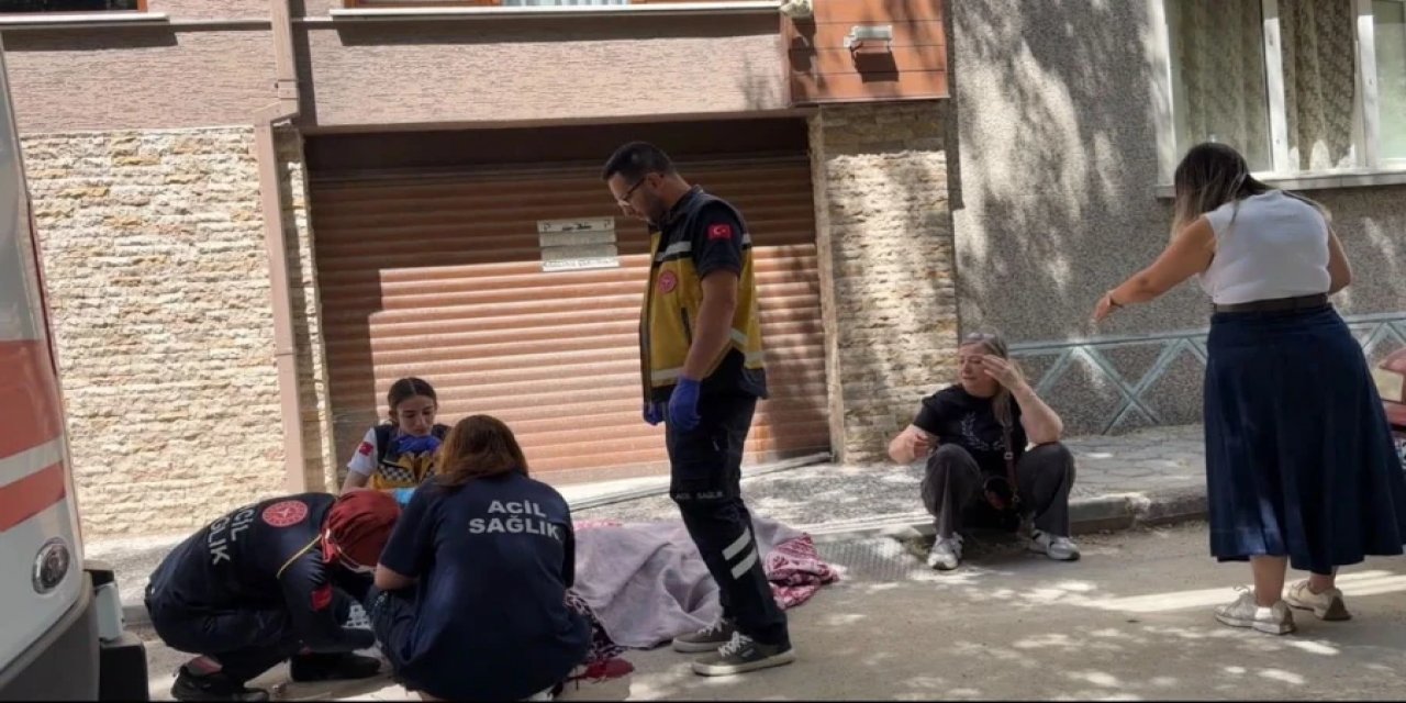 Fransız Balkon Faciası Can Aldı! Sadece Hava Almak İstemişti