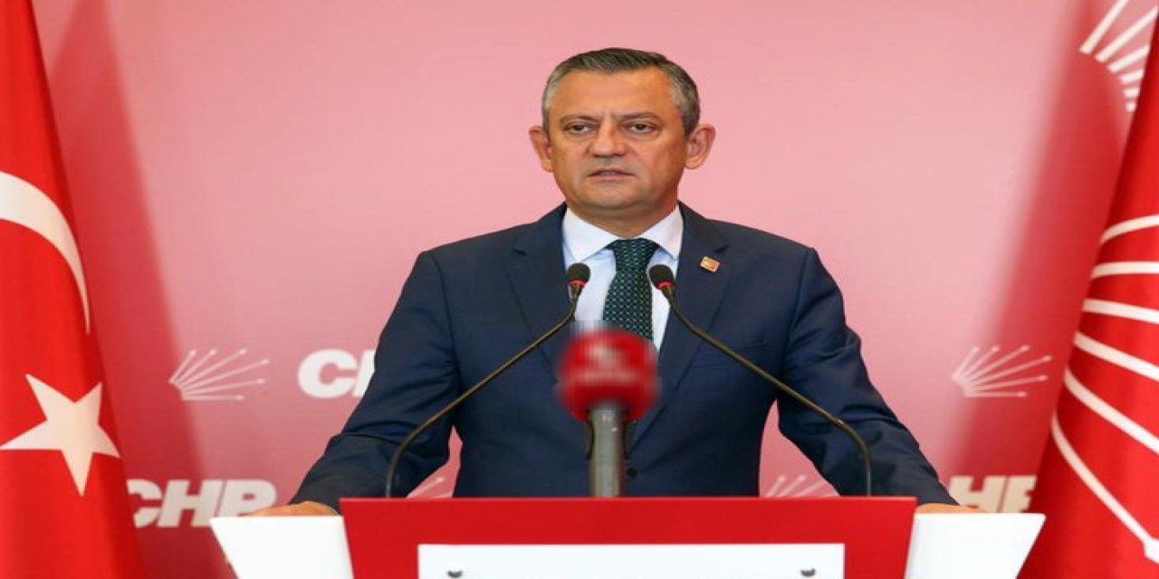 Özgür Özel'in Ekibi Olağanüstü Kurultay İçin Çağrı Heyeti Talebiyle Mahkemeye Başvurdu