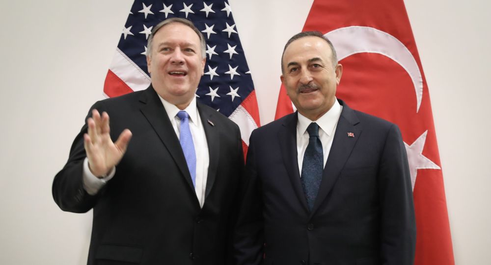Çavuşoğlu, Pompeo ile görüştü
