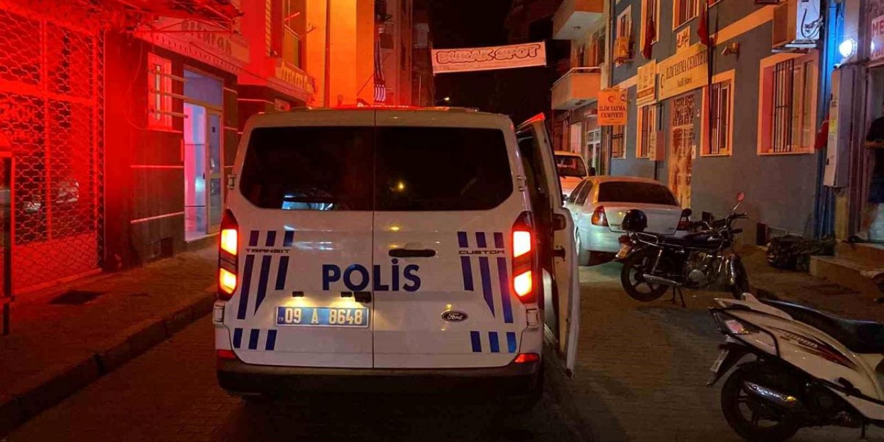 Nazilli'de Bıçaklı Kavga: Bir Genç Yaralandı