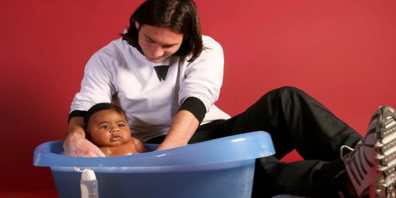 Messi'nin Henüz Bebekken Lamine Yamal İle Olan Fotoğrafını UNICEF Doğruladı