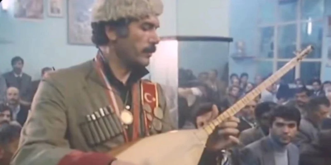 İngiliz Tarihçinin Truva Belgeselinde Türk Aşıkların Atışması