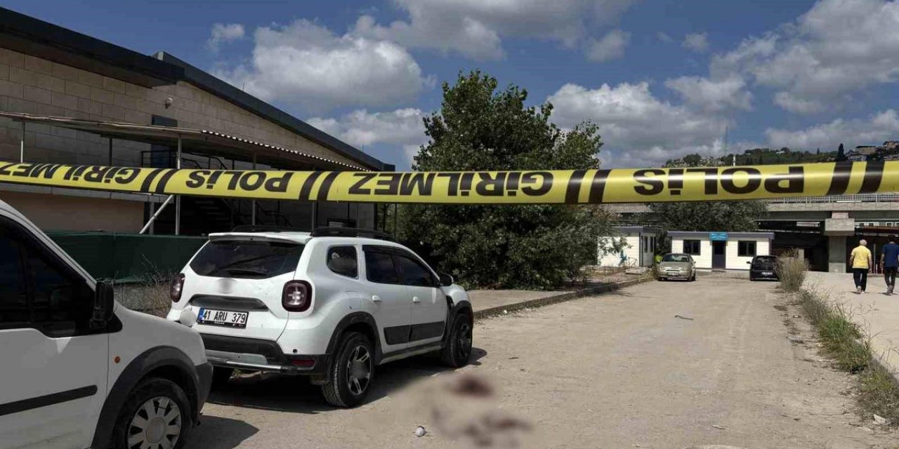 Kocaeli'de Aileler Arasında Silahlı Kavga: 2 Yaralı