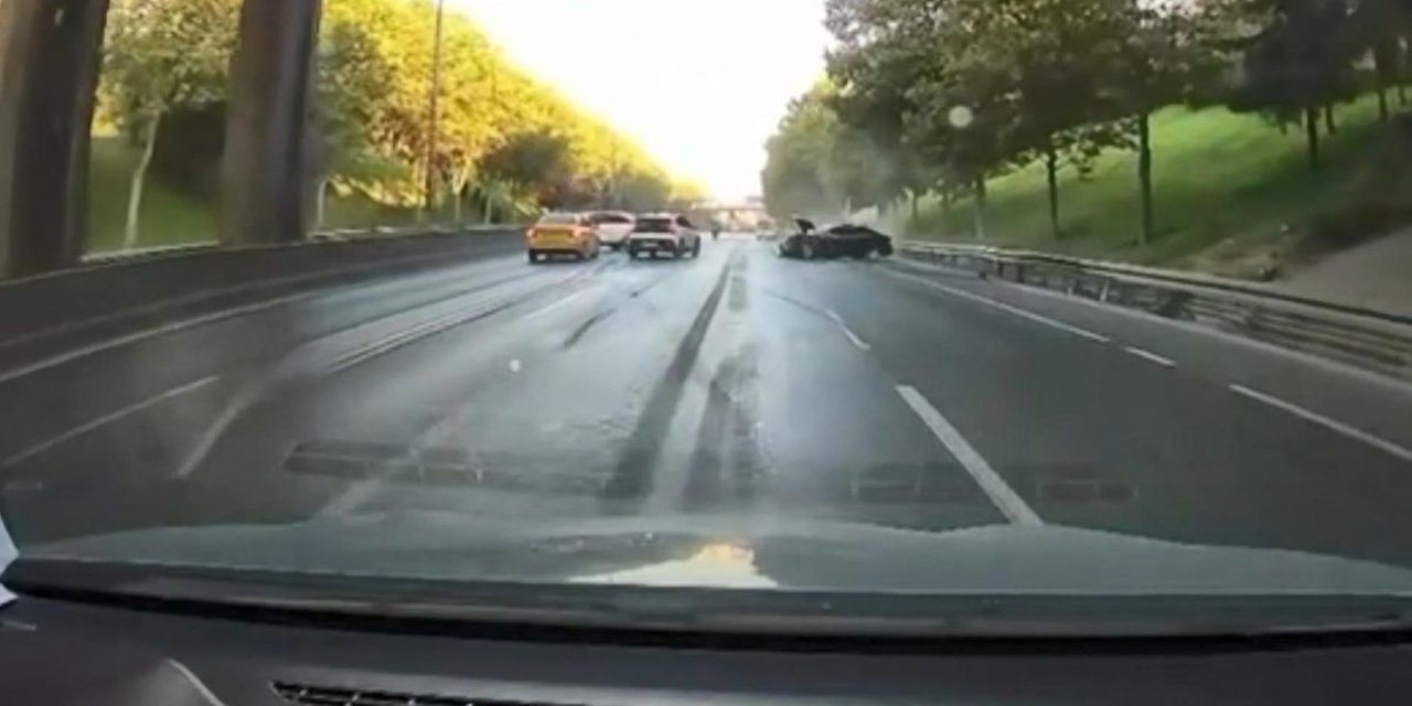 Esenler'de Zincirleme Kaza: 3 Yaralı