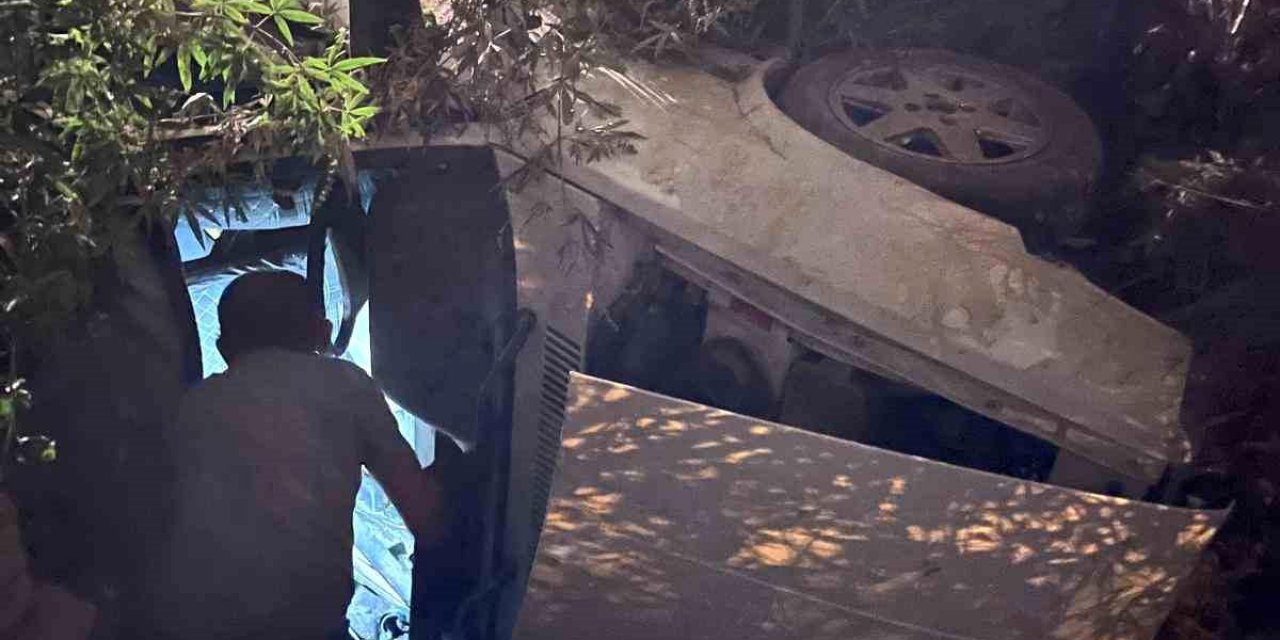 Antalya'da Kaza: Kadın Yolcu Yaralandı