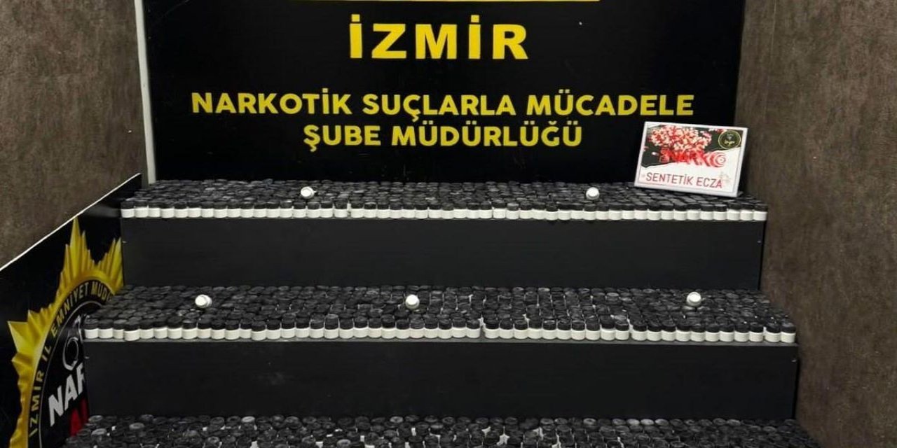 İzmir'de Uyuşturucu Operasyonu: 29 Kilo Hap Hammaddesi Ele Geçirildi