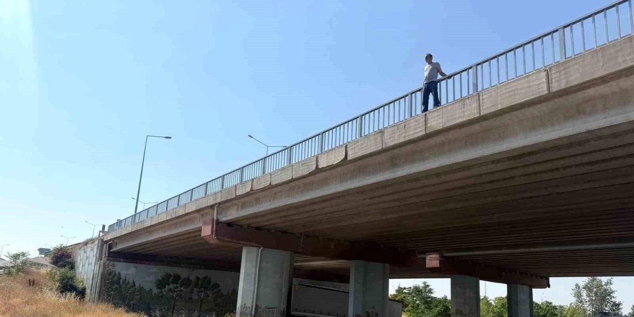 Üst Geçitte Tehlikeli Anlar