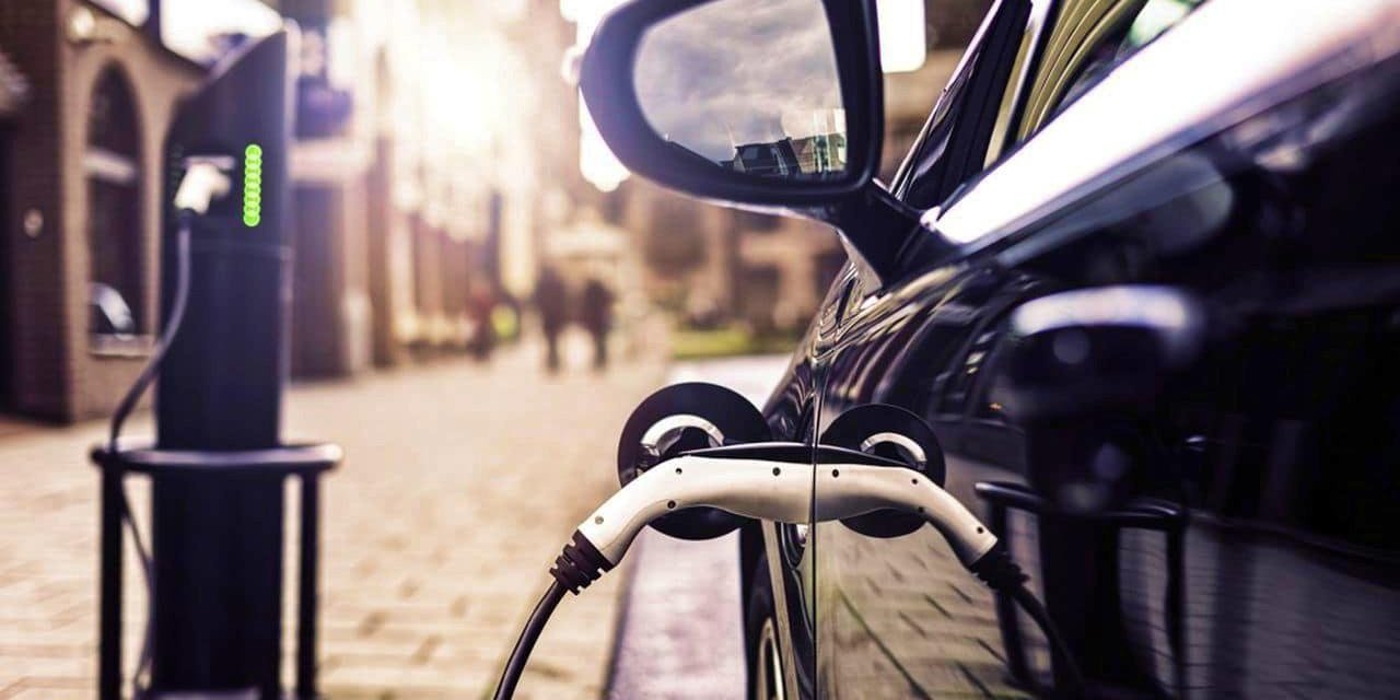 Türkiye'de Sürücülerin Otomobil Tercihi Hibrit Ve Elektrikliye Dönüyor