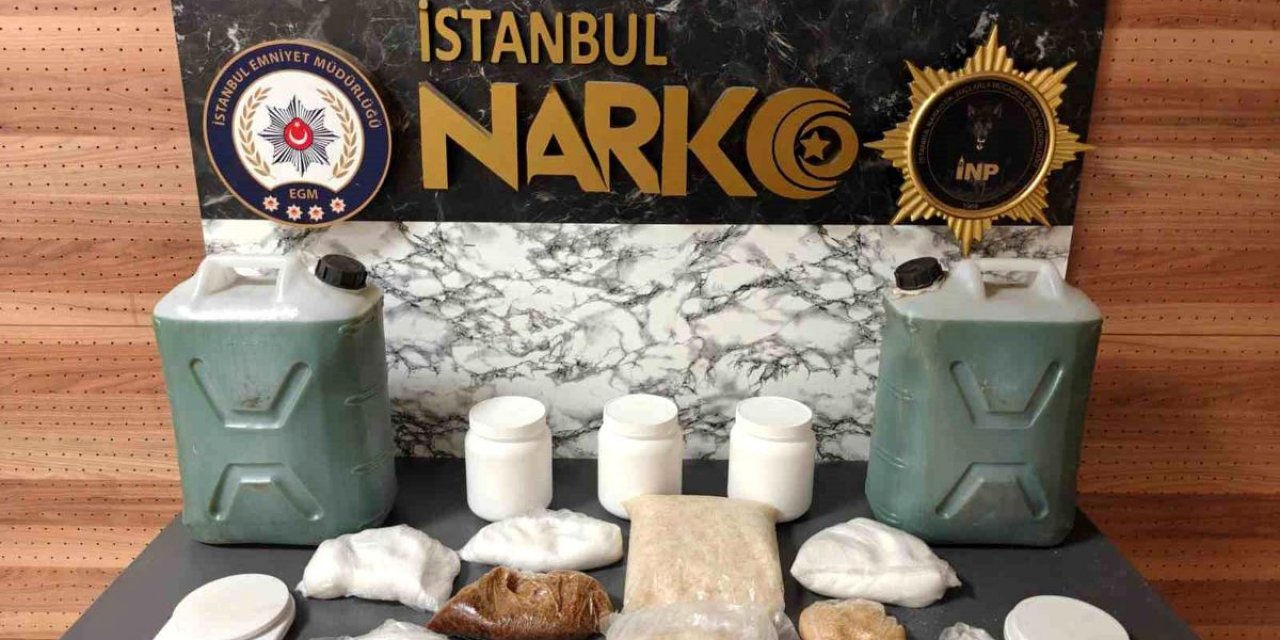 Fatih'te Uyuşturucu Operasyonu: 49 Kilo Ele Geçirildi
