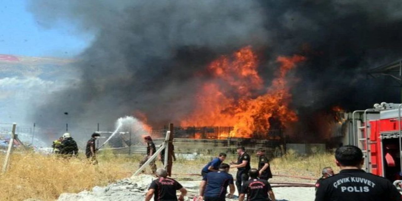 Kahramanmaraş'ta Yangın Felaketi! Alevler Bir Anda Yükseldi
