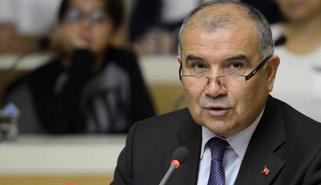 AK Parti'li eski bakan Meclis'te şirketini böyle kurtardı!