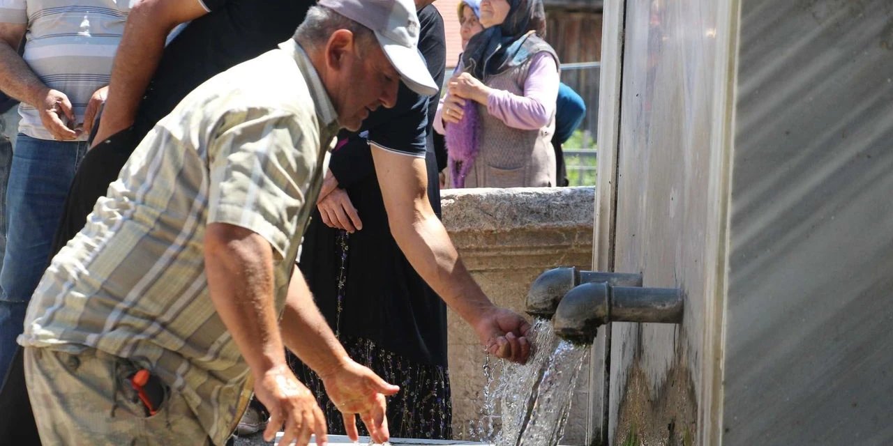 Bolu'da Köylüleri İsyan Ettiren Uygulama: Kendi İmkanlarıyla Yaptıkları Su Hattına Sayaç Takılacak
