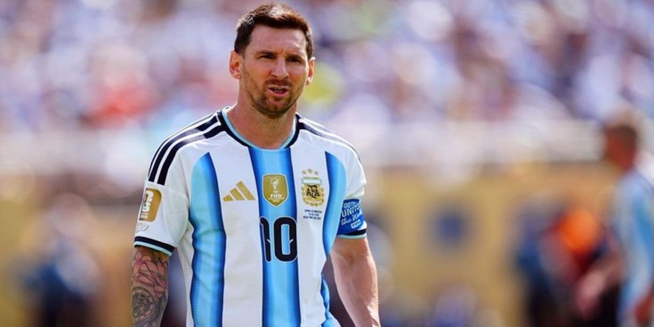 İki Eski Ezeli Rakip Buluştu: Casemiro, Messi'nin Takımı Arkadaşı Oldu