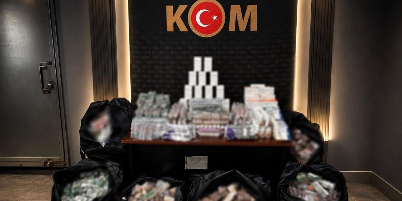 Fatih'te 98 Bin Kaçak İlaç Ele Geçirildi