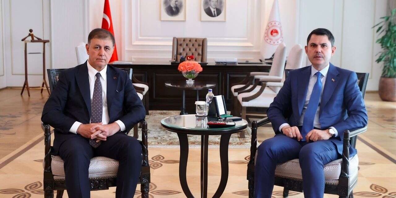 Bakan Murat Kurum, İzmir Büyükşehir Belediye Başkanı Cemil Tugay'ı Kabul Etti