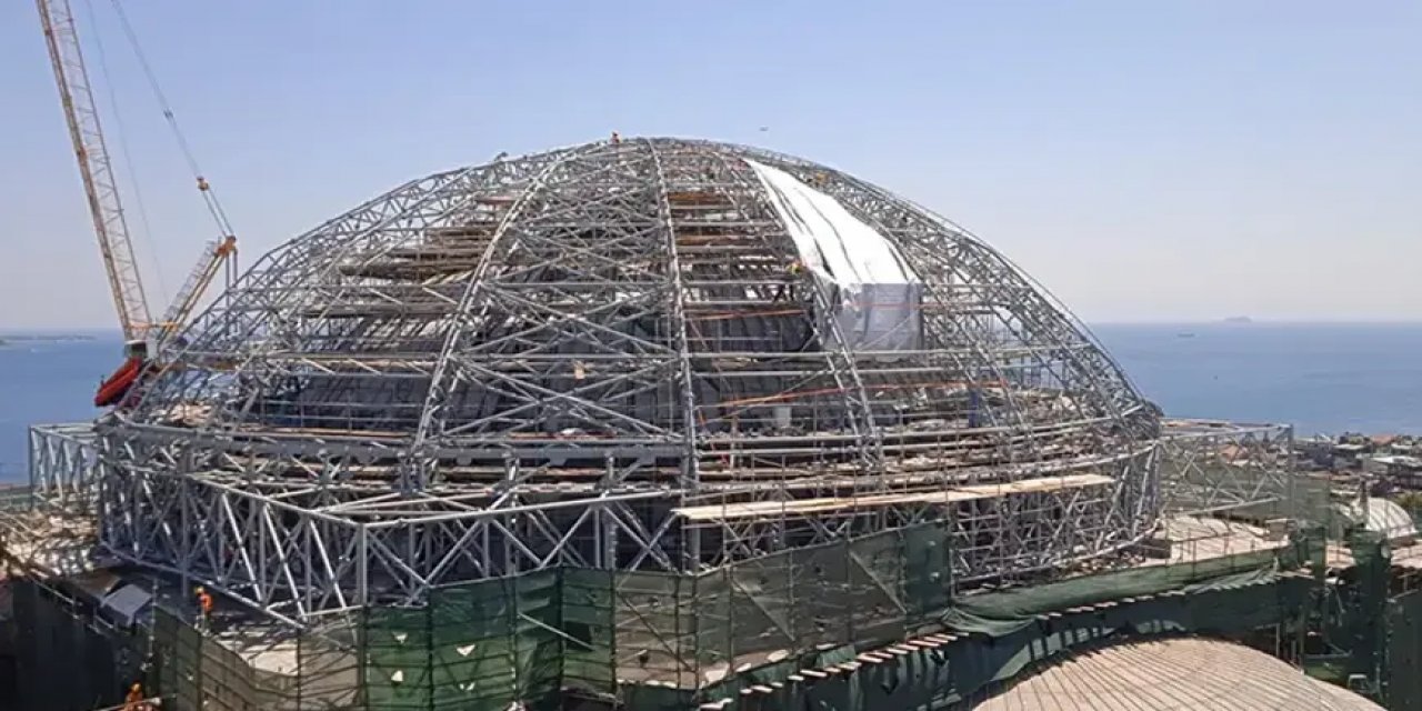 Ayasofya'nın Ana Kubbesindeki Restorasyon Çalışmalarında Yeni Aşamaya Geçildi