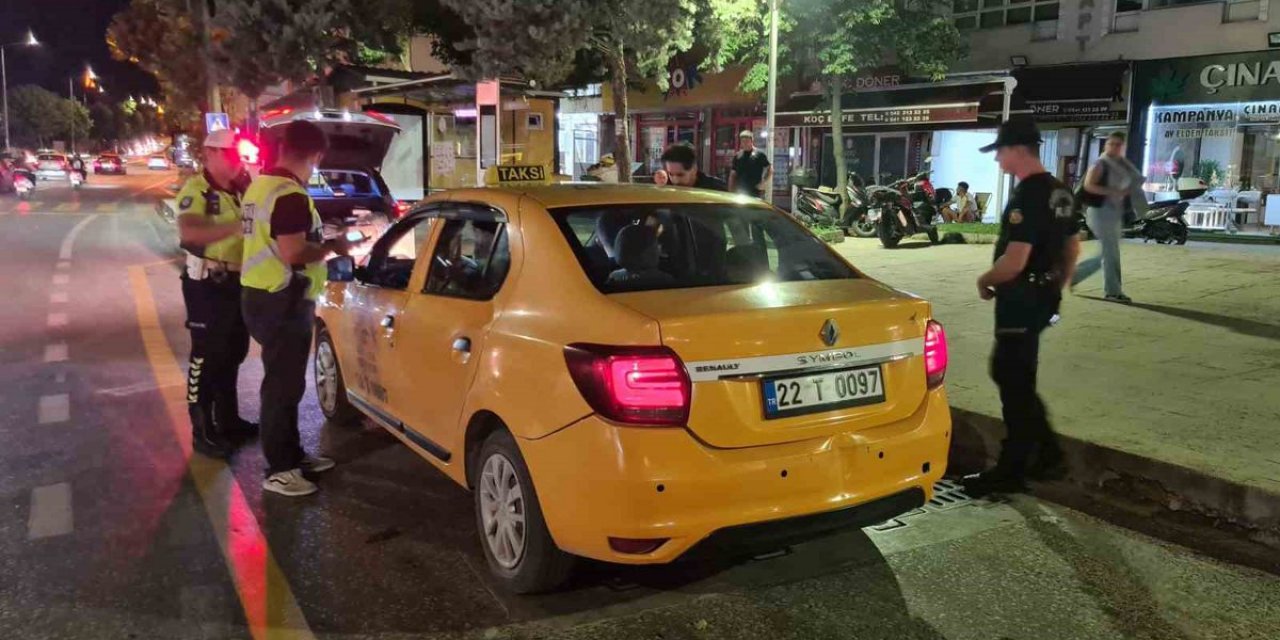 Edirne'de Trafik Denetimi: 720 Kişi Kontrol Edildi