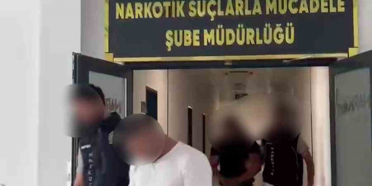 Kocaeli'de Uyuşturucu Operasyonu: 3 Kilo Skunk, 2 Tutuklama