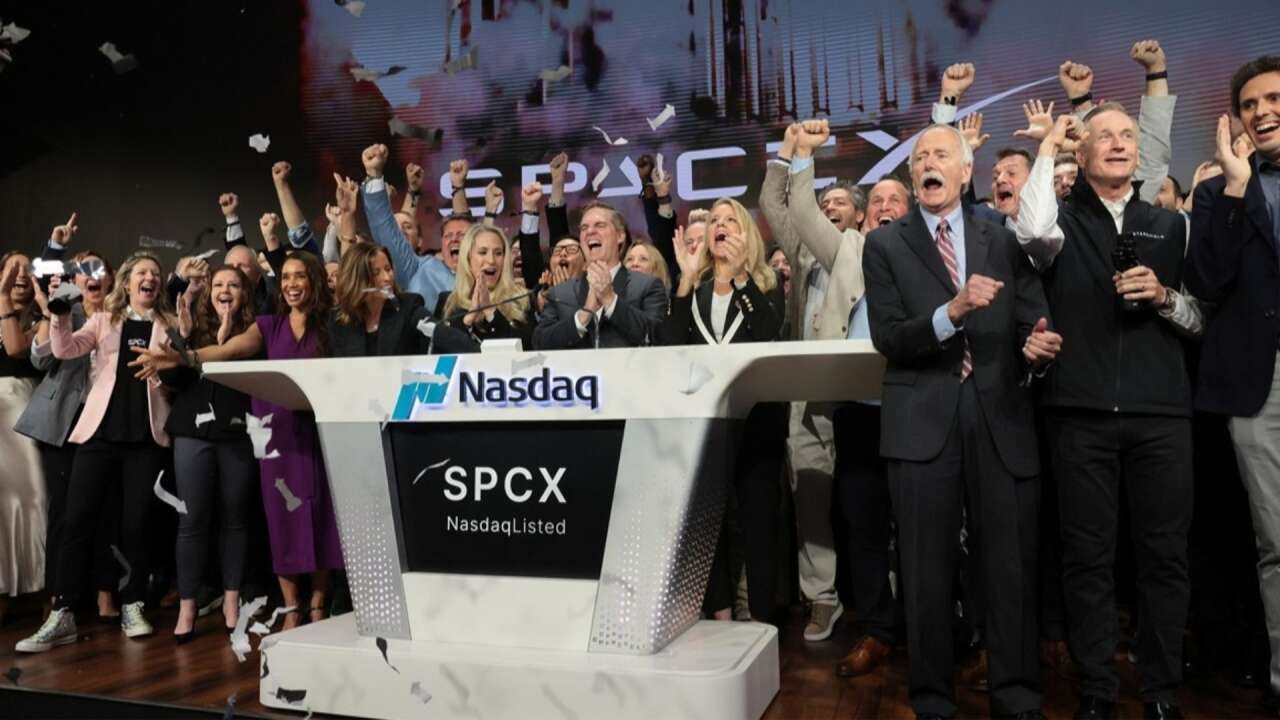 SpaceX Hisselerinin Değeri Yaklaşık Yüzde 50 Düştü