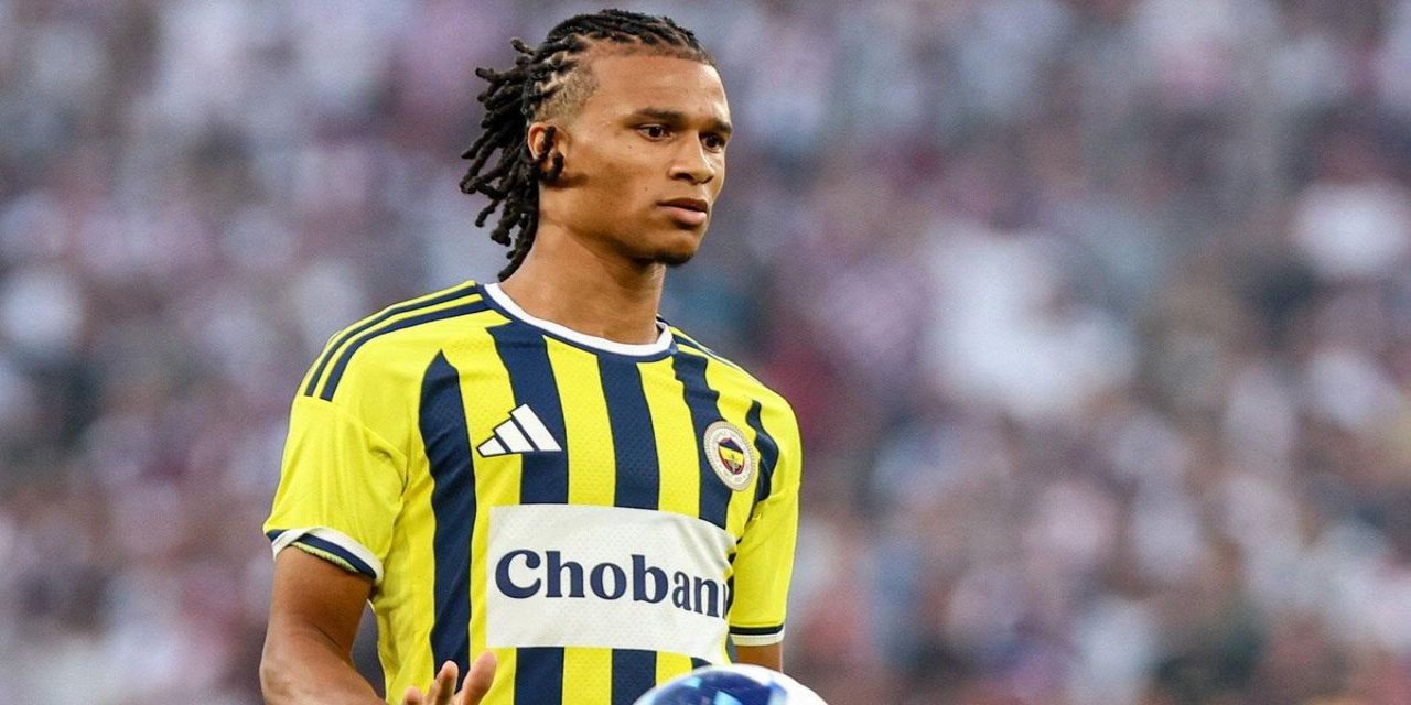 Nathan Ake Fenerbahçe Taraftarını Büyüledi