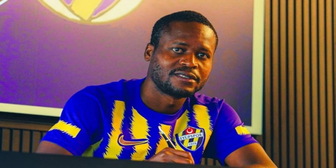Eyüpspor, Chandrel Massanga'ya İmza Attırdı