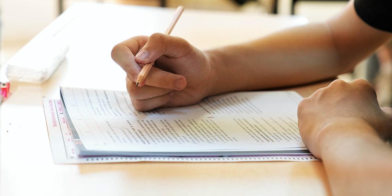 Hukuk Mesleklerine Giriş Sınavı 27 Eylül'de Yapılacak