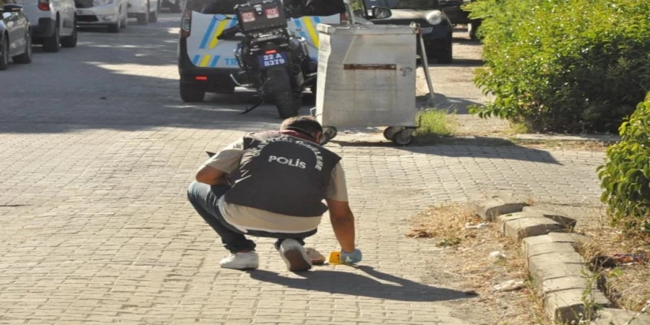 Edirne'de Emekli Polis Dehşet Saçtı: 1'i Ağır 3 Yaralı