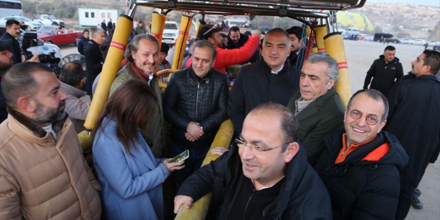 Kültür Ve Turizm Bakanı Ersoy, Kapadokya'yı Gökyüzünden Seyretti
