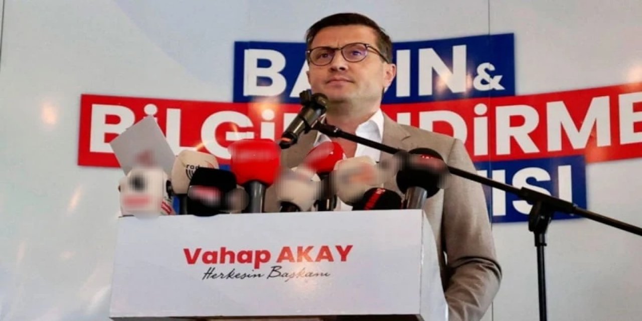 Çerkezköy Belediye Başkanı Vahap Akay CHP'den İstifa Etti