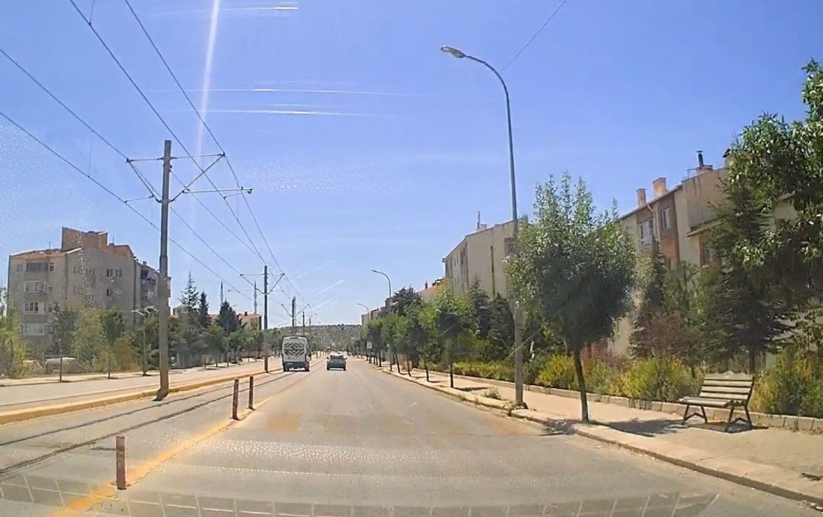 Eskişehir'de Feci Kaza Sonrası Sürücü İhlalleri Devam Ediyor