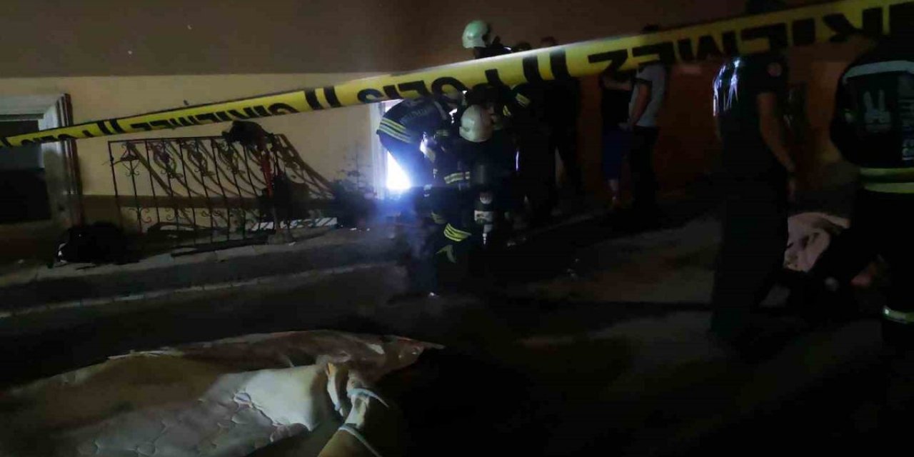 Erzurum'da Yangın: 6 Kişi Dumandan Etkilendi