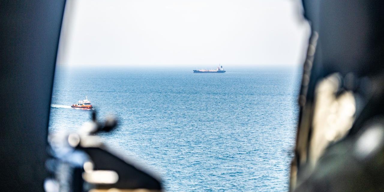 İran Basını: Hürmüz Boğazı'nda MQ-9 Tipi Bir İHA Düşürüldü
