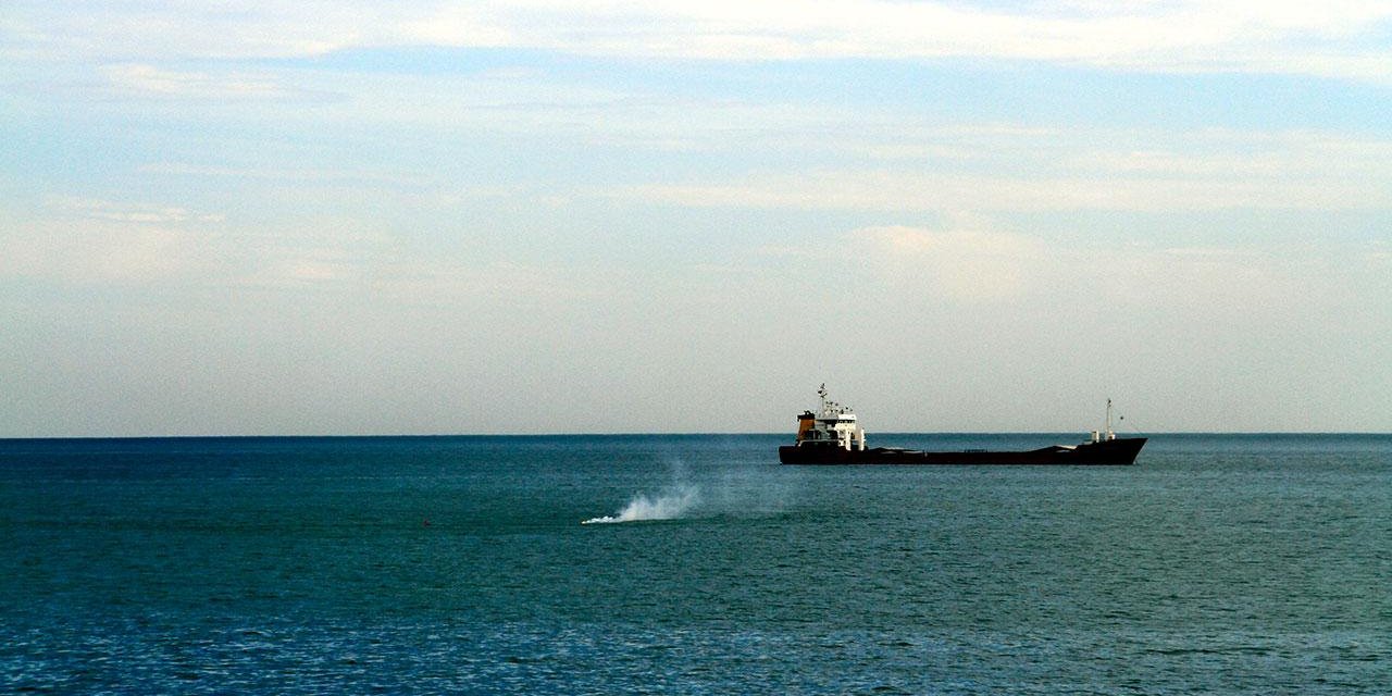 Karadeniz'de Türk Sahipli Sivil Gemilere İHA Saldırısı